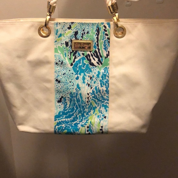 Lilly Pulitzer Handbags - Lilly Pulitzer Beach Bag